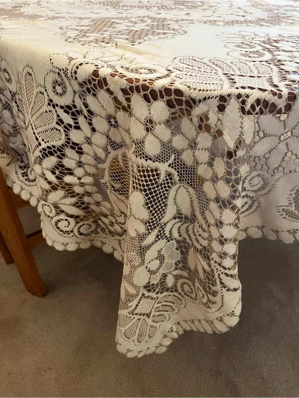 Vintage 1960 Cream Floral Lace Tablecloth Made in France 68” x 88”